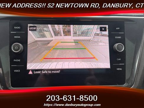 Used 2022 Volkswagen Tiguan SE AWD/4WD image 18
