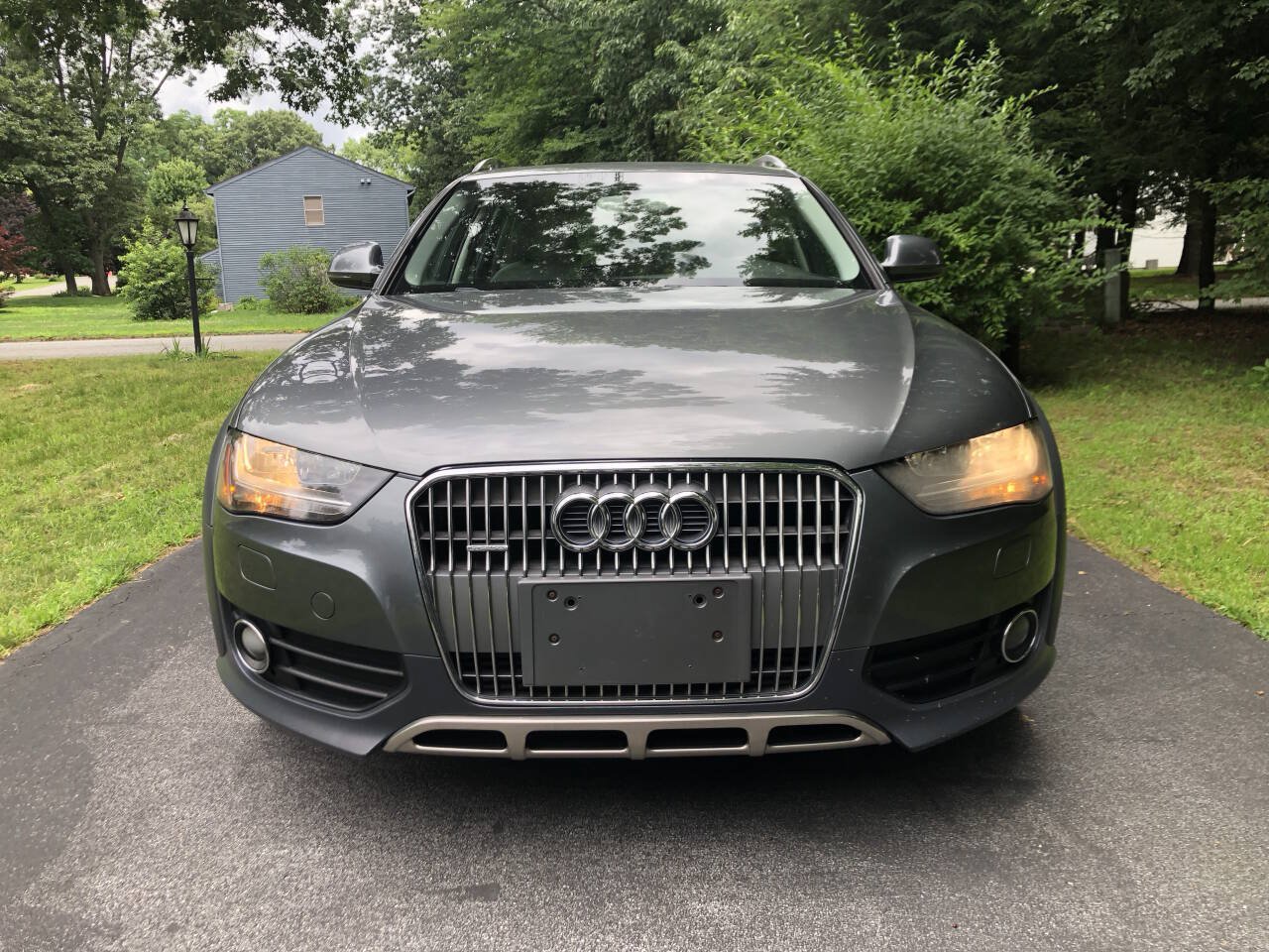 Used 2013 Audi A4 Premium AWD/4WD image 2