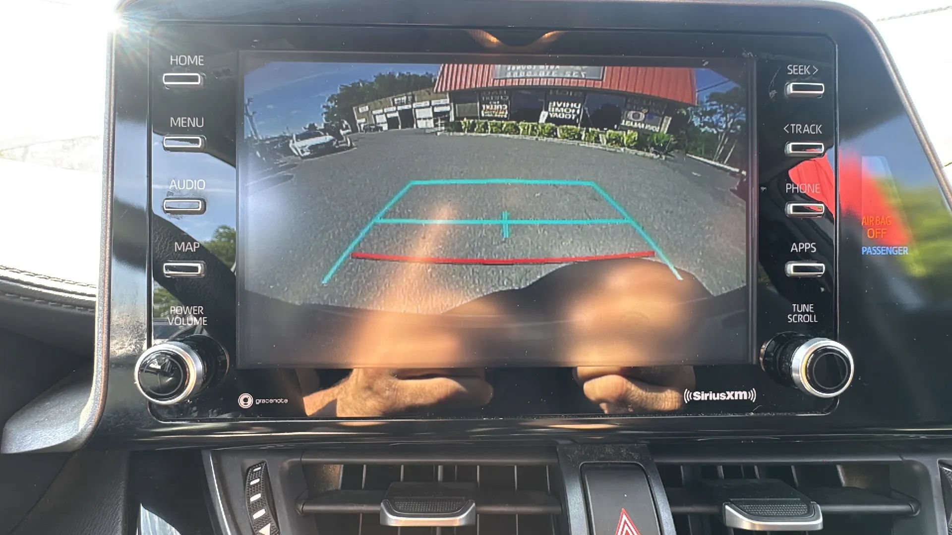 Used 2021 Toyota C-HR LE FWD image 28