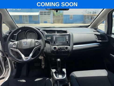 Used 2020 Honda Fit LX image 10