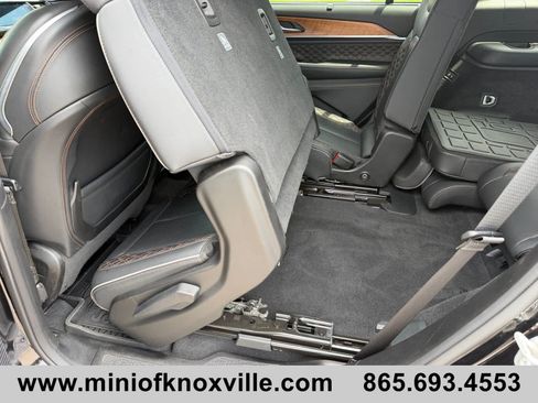 Used 2024 Jeep Grand Cherokee L Summit AWD/4WD image 19