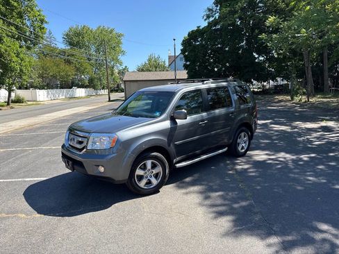 Used 2010 Honda Pilot EX-L image 1