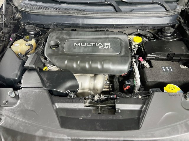 Used 2015 Jeep Cherokee Limited AWD/4WD image 29