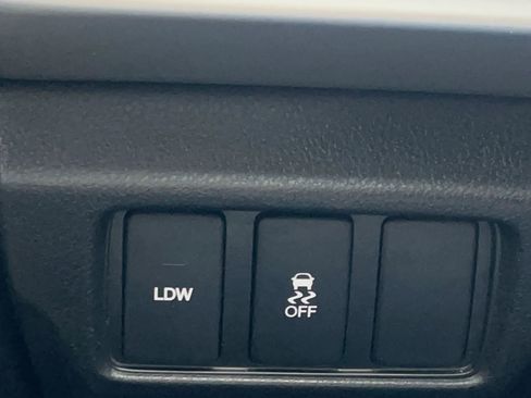 Used 2015 Honda Crosstour EX-L image 23