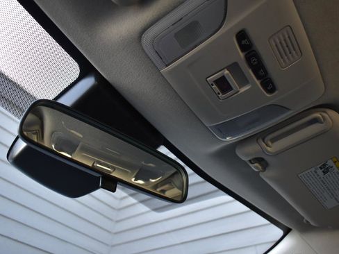 Used 2022 Toyota Corolla LE image 41