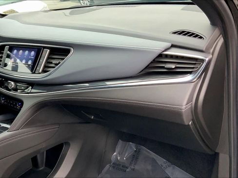 Used 2023 Buick Enclave Premium w/ Experience Buick Package image 18