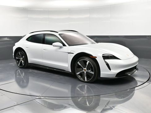 Certified 2023 Porsche Taycan Turbo S AWD/4WD image 10