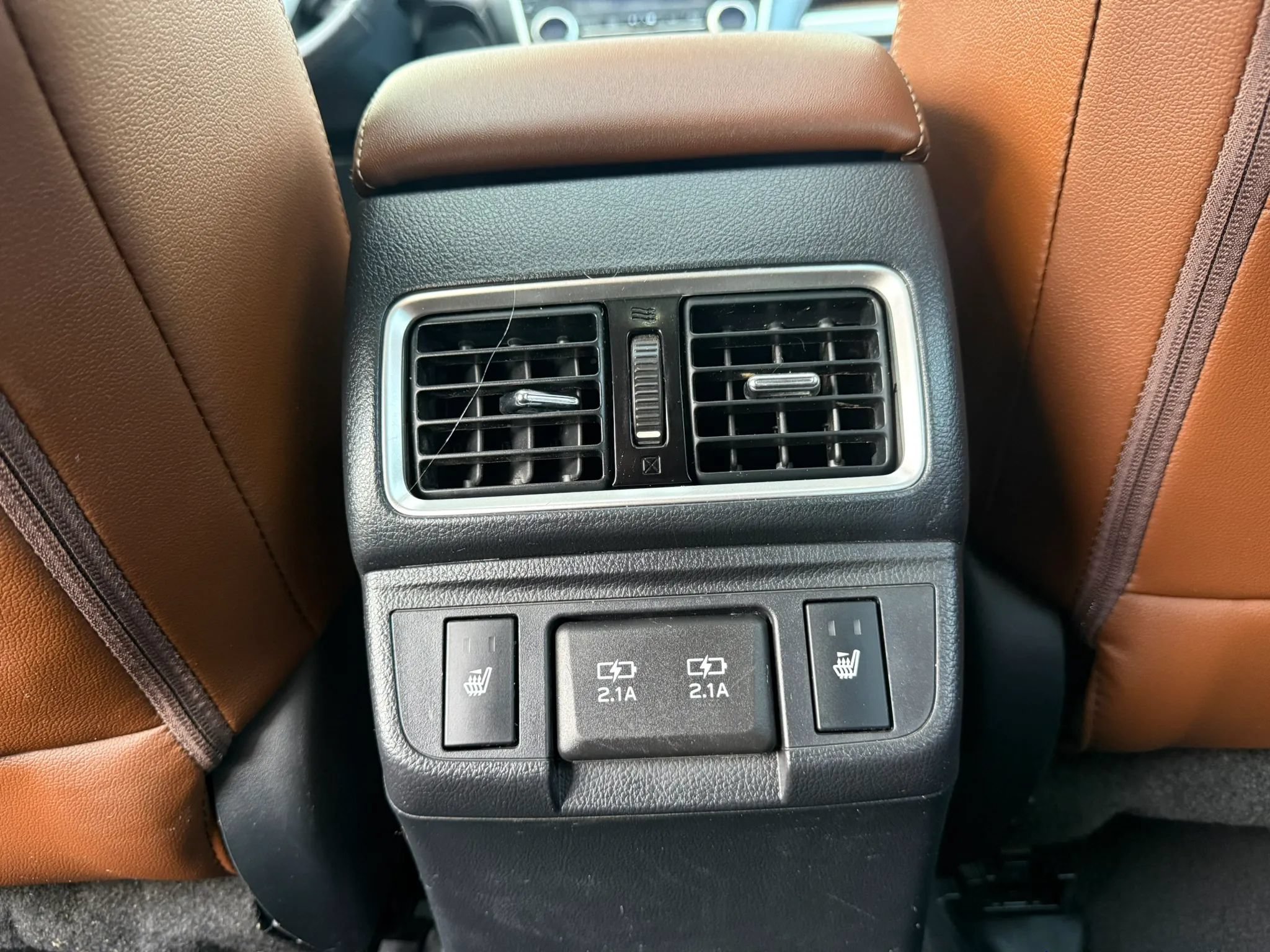 Used 2019 Subaru Outback 3.6R Touring AWD/4WD image 15