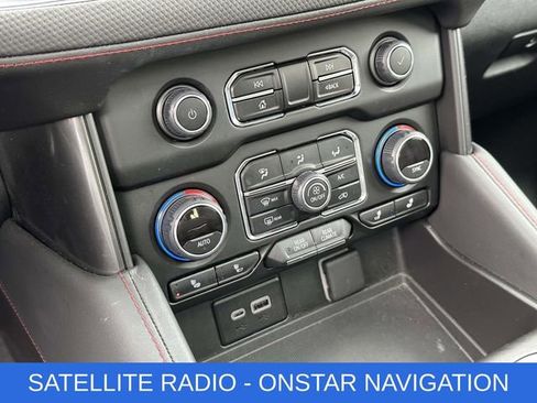 Used 2024 Chevrolet Suburban RST w/ Luxury Package image 8