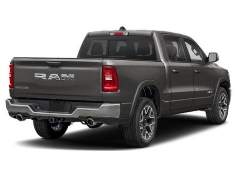 Used 2025 RAM 1500 Laramie AWD/4WD image 5