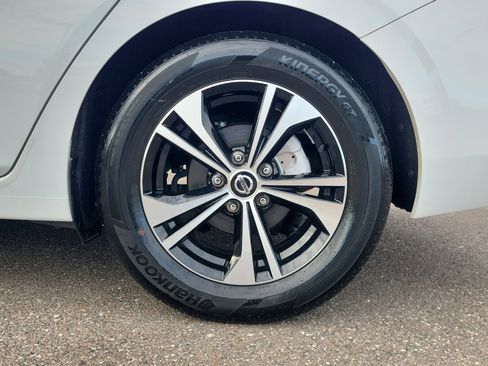 Certified 2023 Nissan Sentra SV image 7