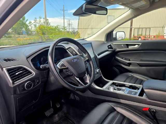 Used 2024 Ford Edge SEL AWD/4WD image 12