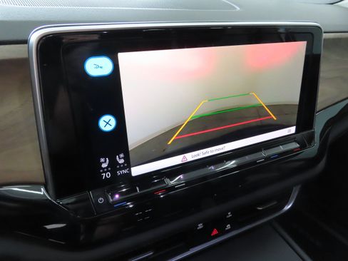 New 2026 Volkswagen Atlas SE image 19