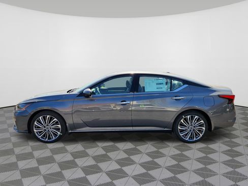 New 2025 Nissan Altima 2.5 SL image 5