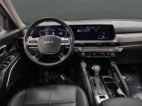 Used 2024 Kia Telluride EX image 5