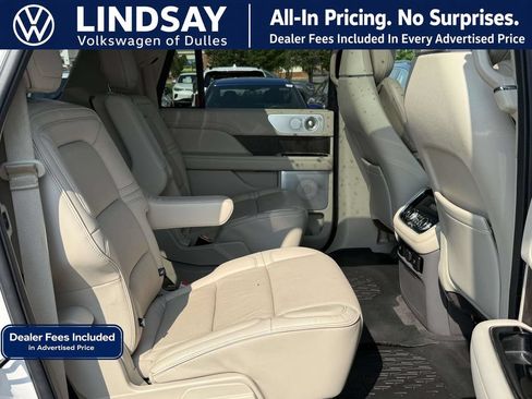 Used 2019 Lincoln Navigator L Reserve AWD/4WD image 13