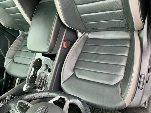 Used 2022 Volkswagen Atlas SEL Premium AWD/4WD image 42