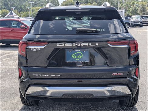 Certified 2026 GMC Terrain Denali AWD/4WD image 6