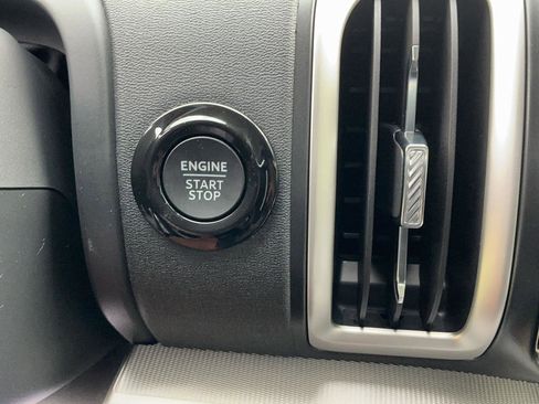 New 2026 Ford Expedition Active RWD image 18