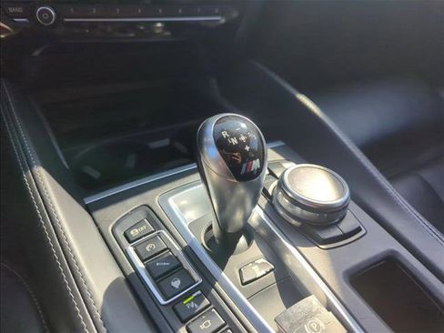Used 2016 BMW X6 M image 7