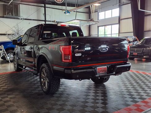 Used 2017 Ford F150 Lariat w/ Equipment Group 502A Luxury AWD/4WD image 4