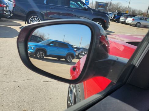 New 2026 Chevrolet Trax RS image 9