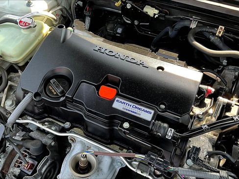 Used 2019 Honda Civic Sport image 30