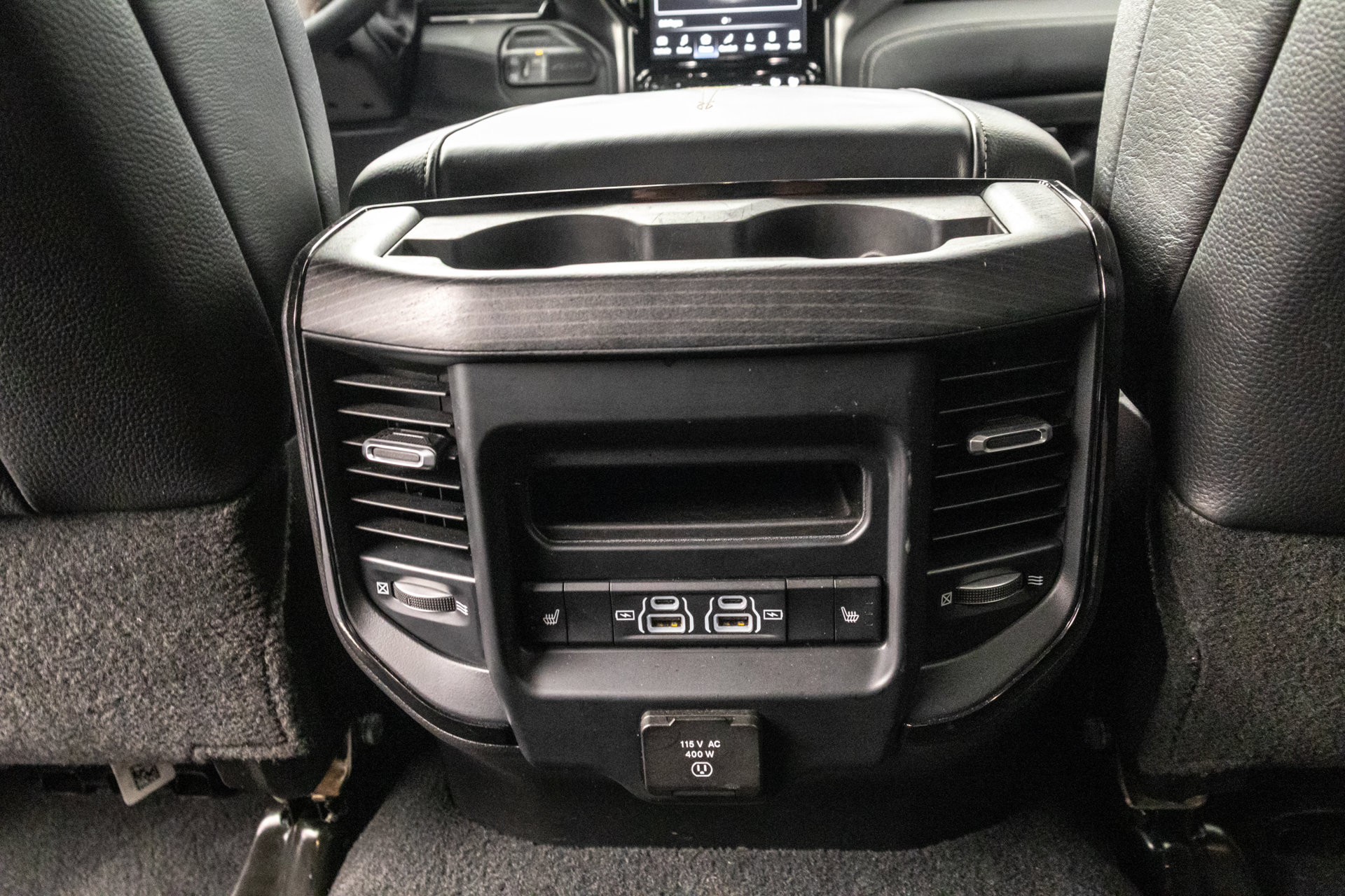 Used 2023 RAM 2500 Limited AWD/4WD image 32