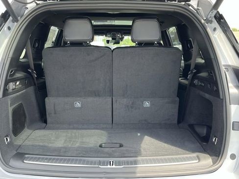 New 2025 Jeep Grand Cherokee L Overland w/ Advanced Protech Group III image 21