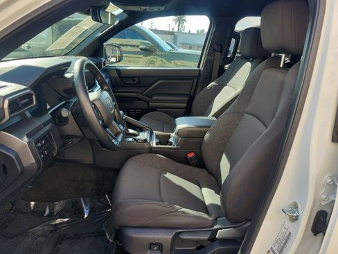 Used 2025 Toyota Tacoma SR5 image 18