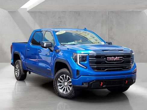Used 2023 GMC Sierra 1500 AT4 AWD/4WD image 1