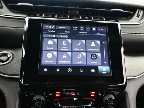 Used 2024 Jeep Grand Cherokee L Altitude image 23