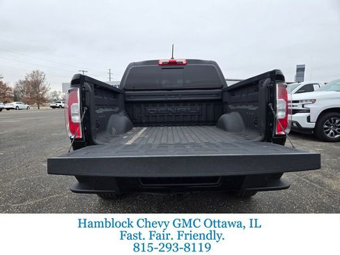 Used 2021 GMC Canyon Denali image 34