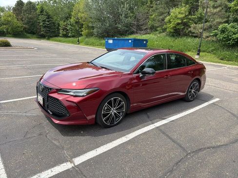 Used 2020 Toyota Avalon Touring w/ Advanced Safety Package FWD image 3