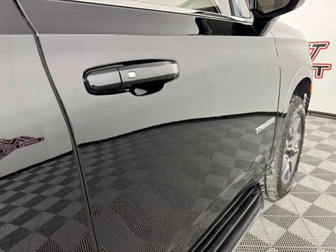 Used 2023 Chevrolet Tahoe LS image 30