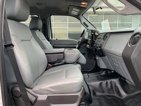 Used 2015 Ford F250 XL RWD image 19