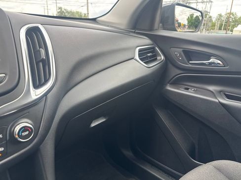 Used 2020 Chevrolet Equinox LT AWD/4WD image 37