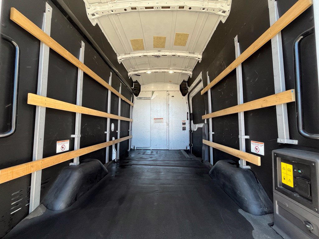 Used 2022 Ford E-Transit 148 High Roof w/ Load Area Protection Package RWD image 14