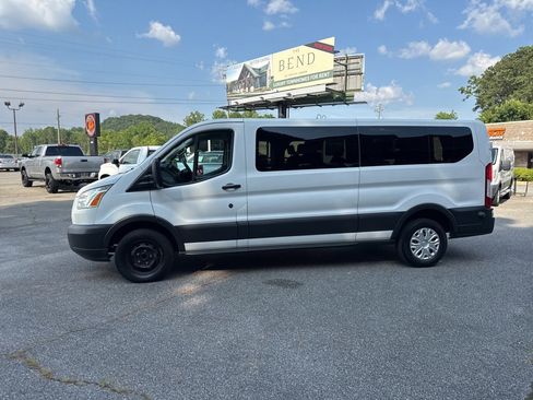 Used 2016 Ford Transit 350 XLT image 14