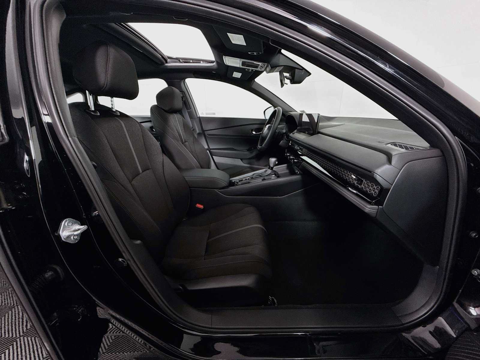 Used 2026 Honda Accord Sport image 25