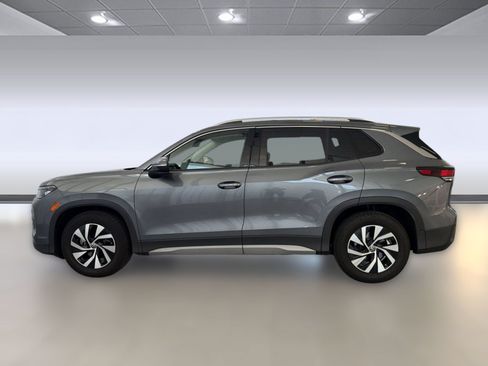 Certified 2026 Volkswagen Tiguan S FWD image 2