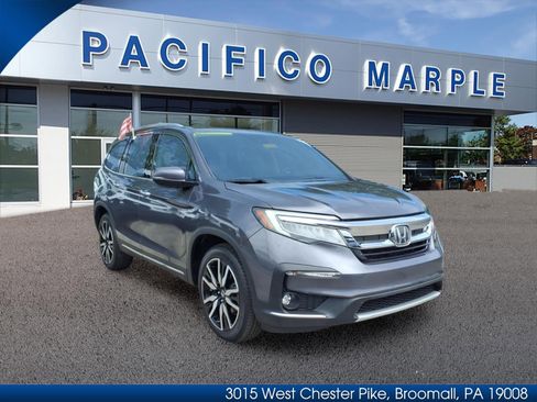 Used 2019 Honda Pilot Touring image 1