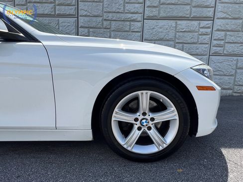 Used 2014 BMW 328i xDrive Sedan AWD/4WD image 11