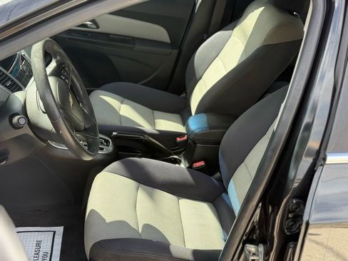 Used 2012 Chevrolet Cruze LS w/ Connectivity Package image 11