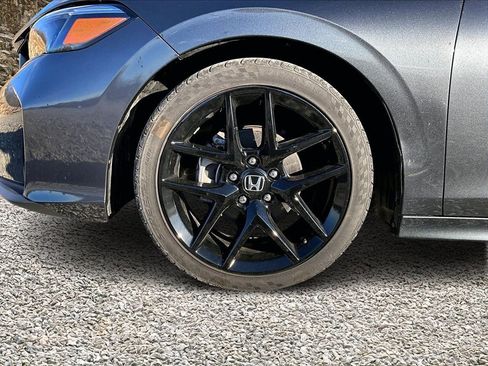 Used 2025 Honda Civic Sport image 9