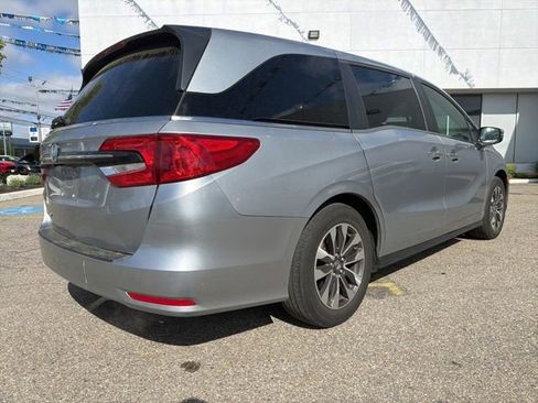 Used 2024 Honda Odyssey EX-L image 5