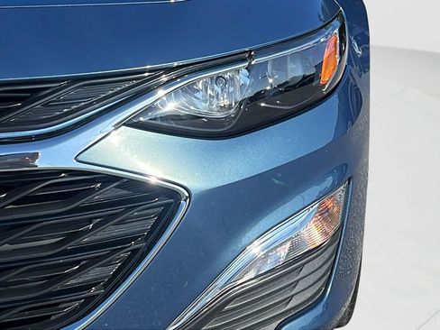 Used 2024 Chevrolet Malibu RS FWD image 24