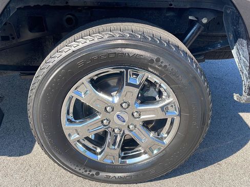 Used 2023 Ford F150 XLT w/ Equipment Group 302A High RWD image 14