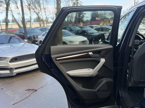 Used 2018 Audi Q5 2.0T Premium Plus w/ Premium Plus Package image 20