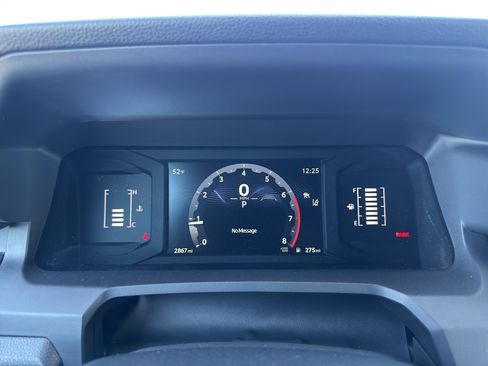 Certified 2025 Toyota Tacoma SR5 AWD/4WD image 13